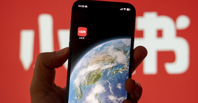 Taiwan Prohibits Communist China's ‘Little Red Book’ App Due to Online Shopping Scam