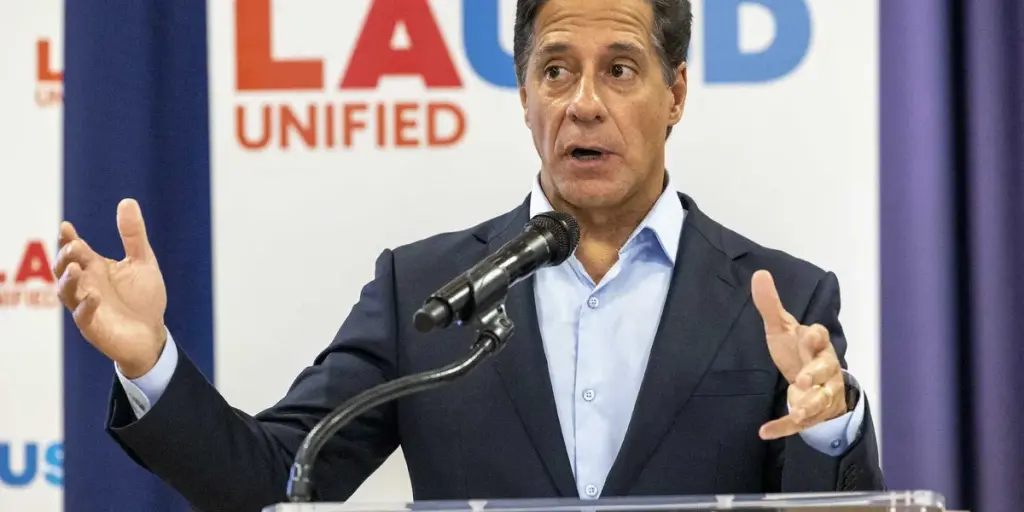 Thousands of students leave Los Angeles schools due to a 'climate of fear' from deportations, according to the superintendent