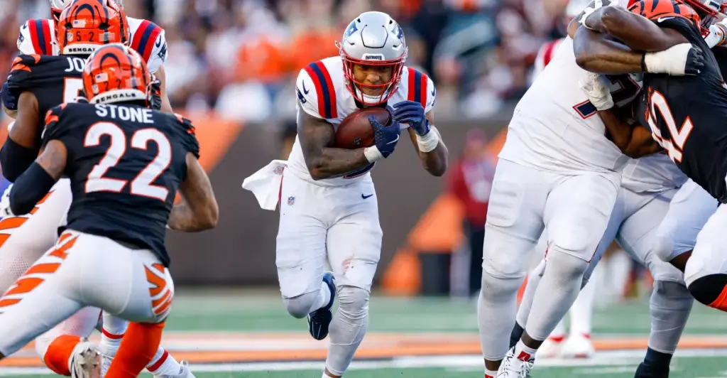 Top DFS selections for Giants vs. Patriots in Week 13