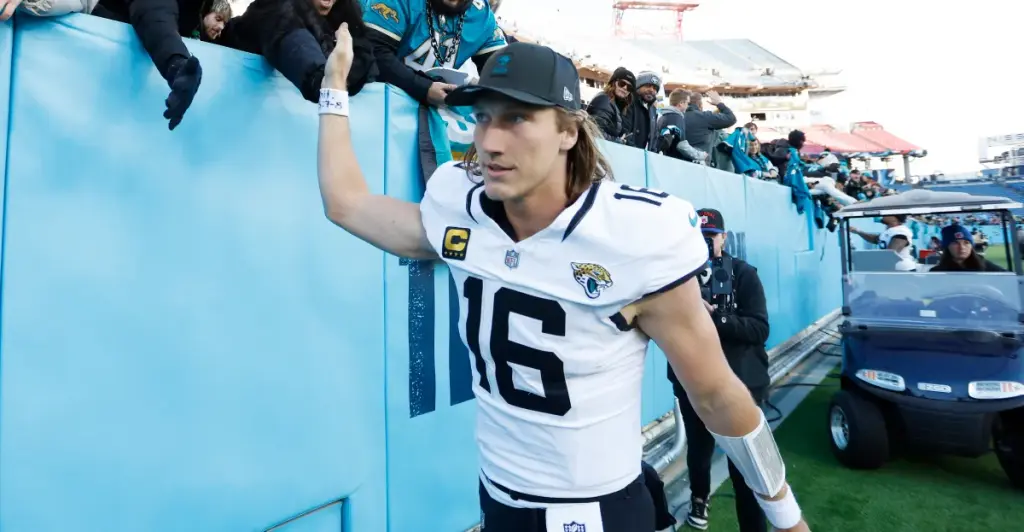 Top fantasy football quarterback waiver wire additions for Week 14