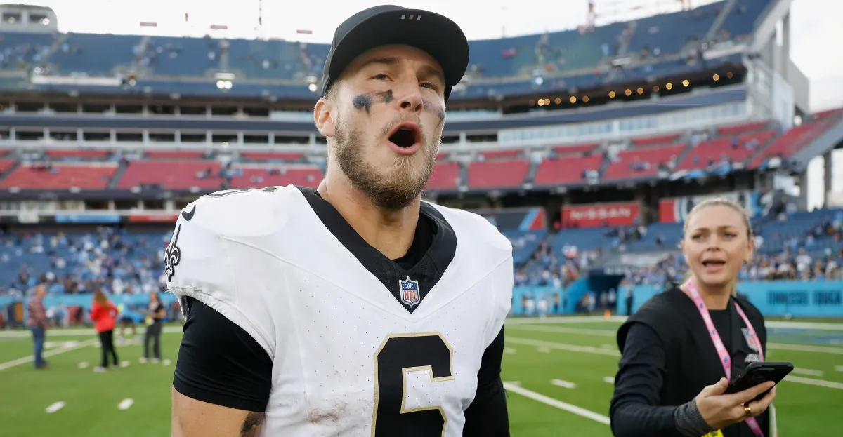 Top fantasy football waiver wire options for Week 18