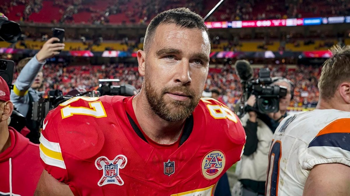 Travis Kelce's teammate shares heartfelt request