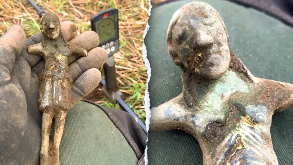 Treasure seeker discovers a nearly 1,000-year-old Jesus statue in a windy field in Norway.