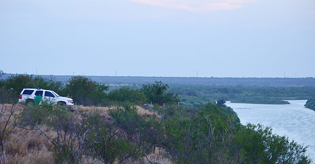 Trump Promises Texas Farmers Will Not Be Wronged, Imposes Tariff on Mexico for Unfulfilled Water Agreement