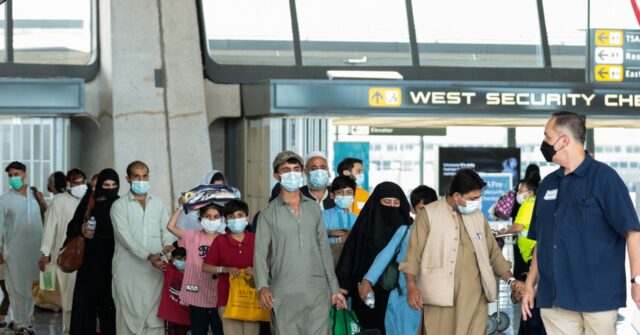 Trump Suspends All Immigration and Asylum Requests from 19 'High-Risk' Countries