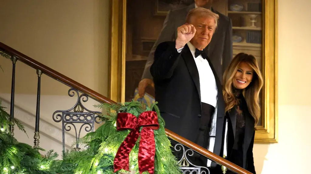 Trump revives Christmas messaging through new government website
