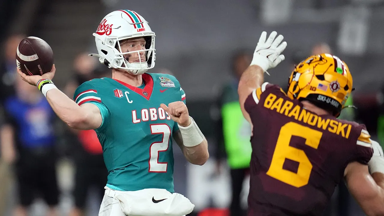 Uniforms for New Mexico's bowl game are a major success