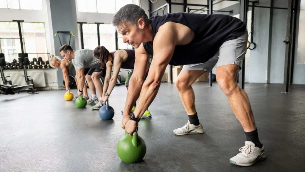 Users of weight-loss drugs advised to lift weights or face aging a decade