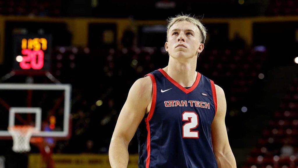 Utah Tech player hits rival after impressive dunk