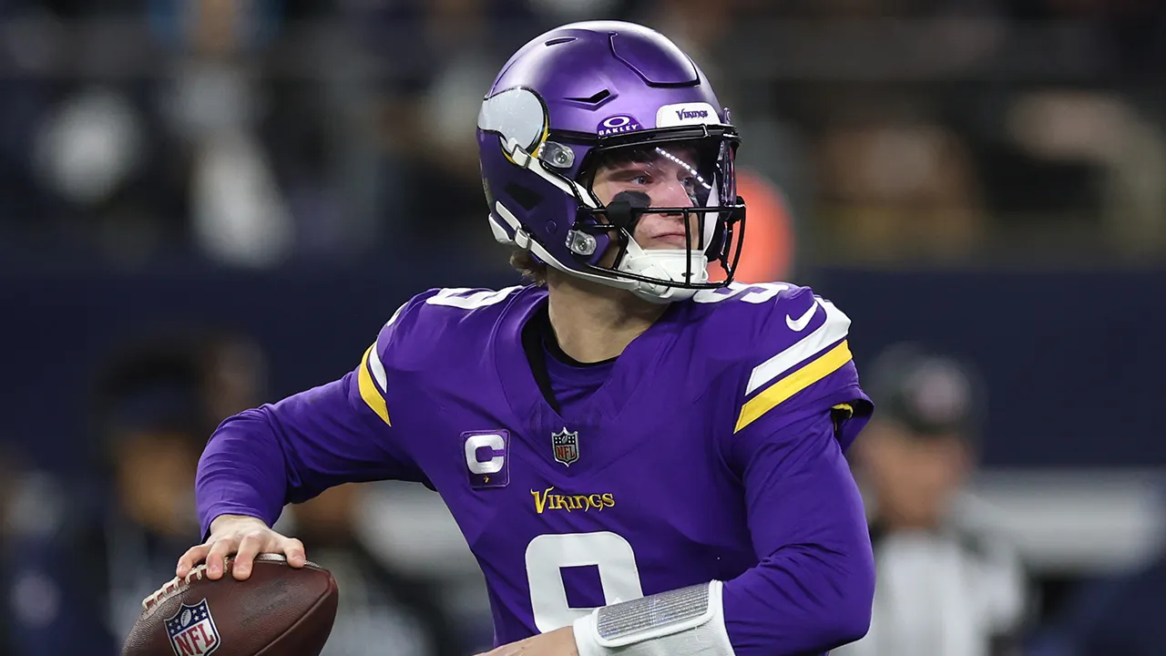 Vikings ruin Cowboys' chances for the playoffs while JJ McCarthy guides the win