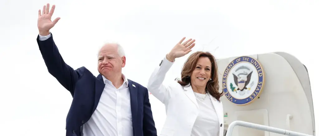 Young Democrats Criticize Their Own ‘Weak’ Party, While Young Republicans Show More Loyalty, Poll Indicates