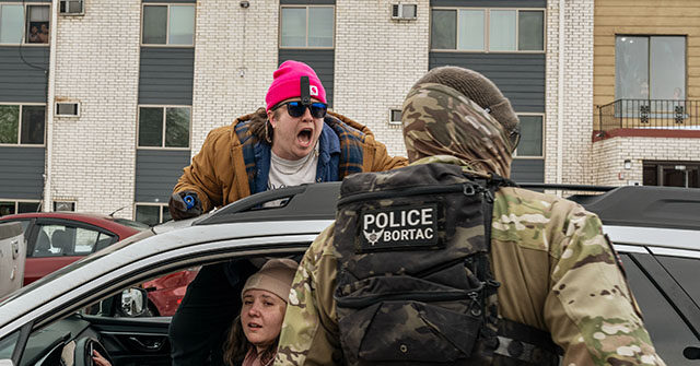 1,500 Troops Could Soon Be Sent to Minnesota Under Democratic Leadership