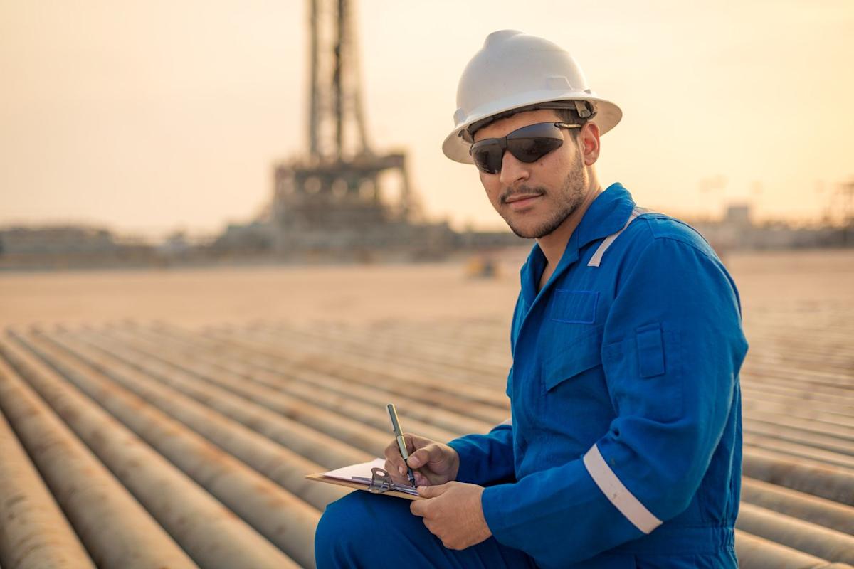 3 Reasons to Invest in Chevron Stock Right Now