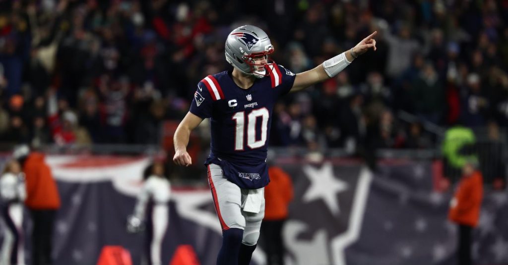 7 NFL Playoff Quarterbacks Who Are Open About Their Faith in Jesus