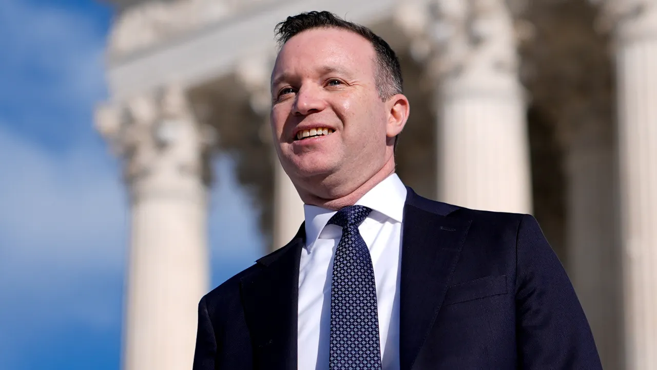 ACLU lawyer avoids inquiries about harassment concerning transgender athlete at Supreme Court