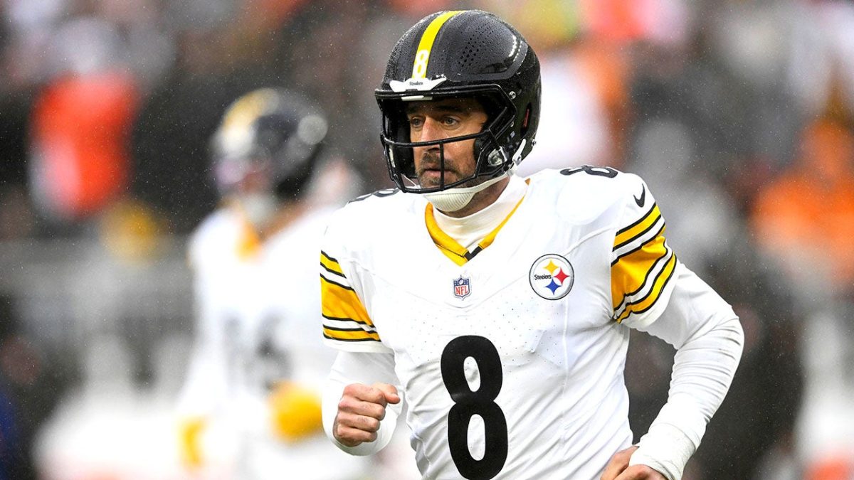Aaron Rodgers of the Steelers is thinking about another season in the NFL.