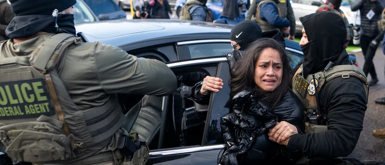 Activists Participate in 1000-Person Group Chat and Depart Home at 5 AM to Track ICE