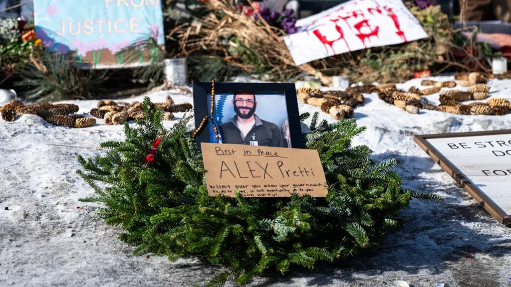 Agents connected to the Alex Pretti shooting placed on administrative leave