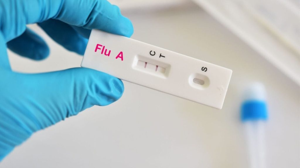 Am I Experiencing the ‘Super Flu’? Here’s What You Should Understand