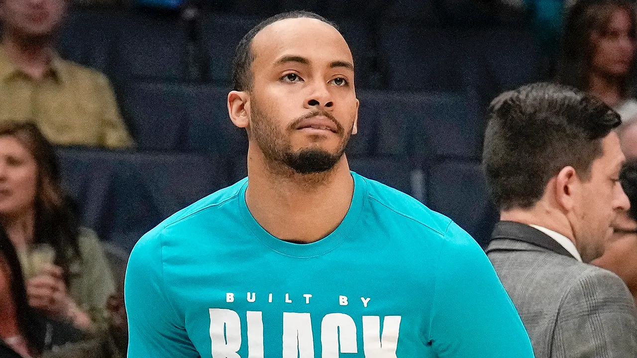 Amari Bailey makes his first return from the NBA to college basketball.