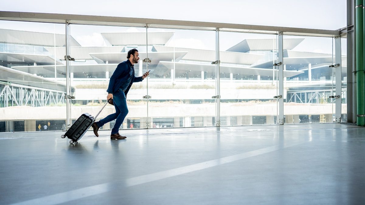 American Airlines increases AI use to assist with flight delays for passenger connections