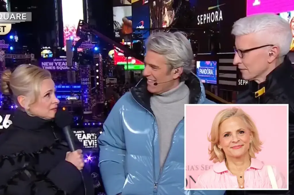 Amy Sedaris criticized for 'transphobic' joke on New Year's Eve