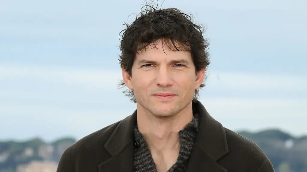 Ashton Kutcher explains his personal hygiene practices following criticism about his showering in 2021