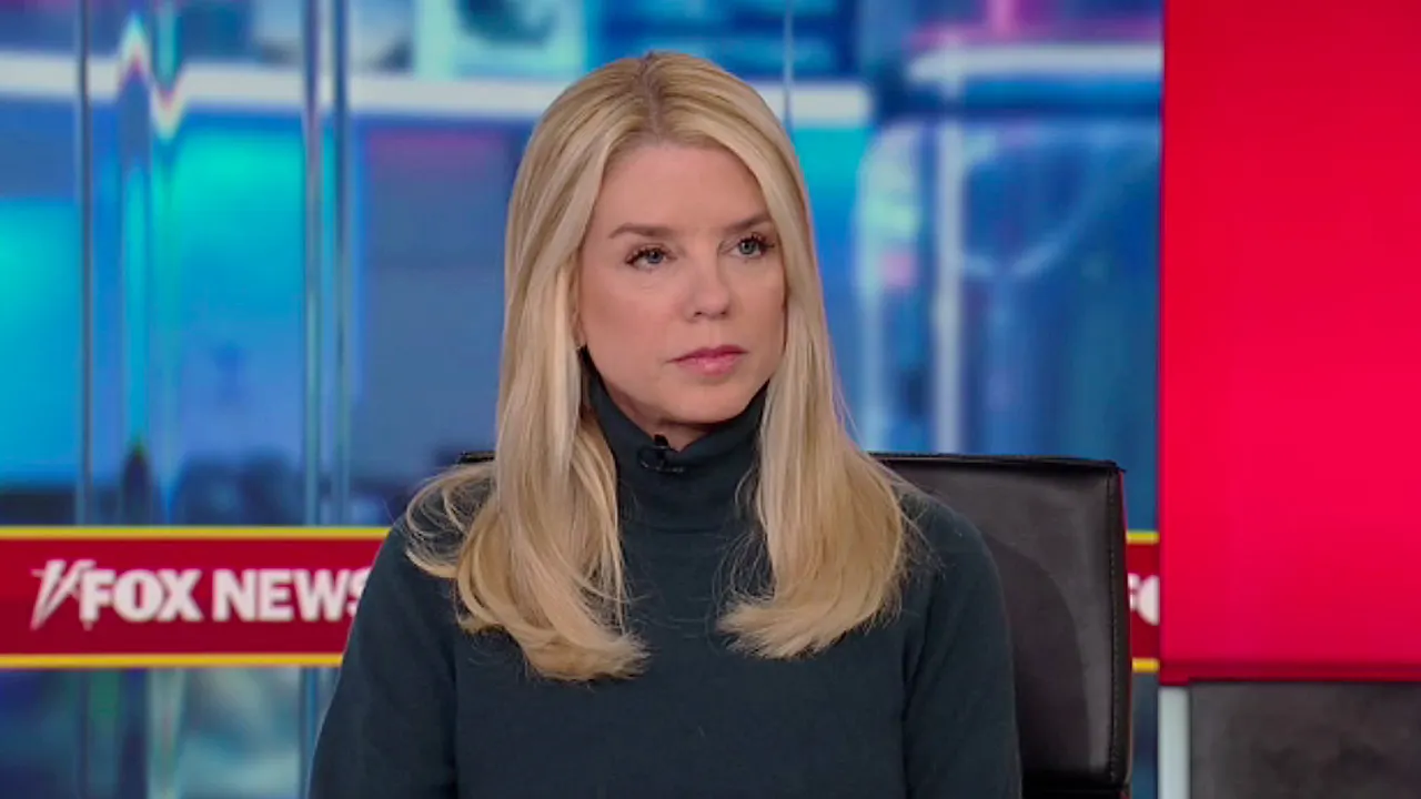 Bondi holds Minnesota officials accountable following Border Patrol shooting and unrest