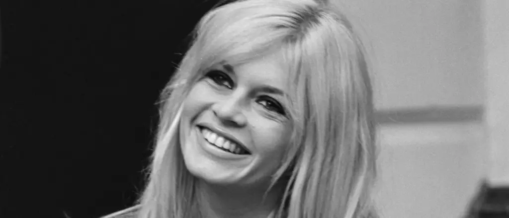 Brigitte Bardot Passed Away Following Surgery for Cancer