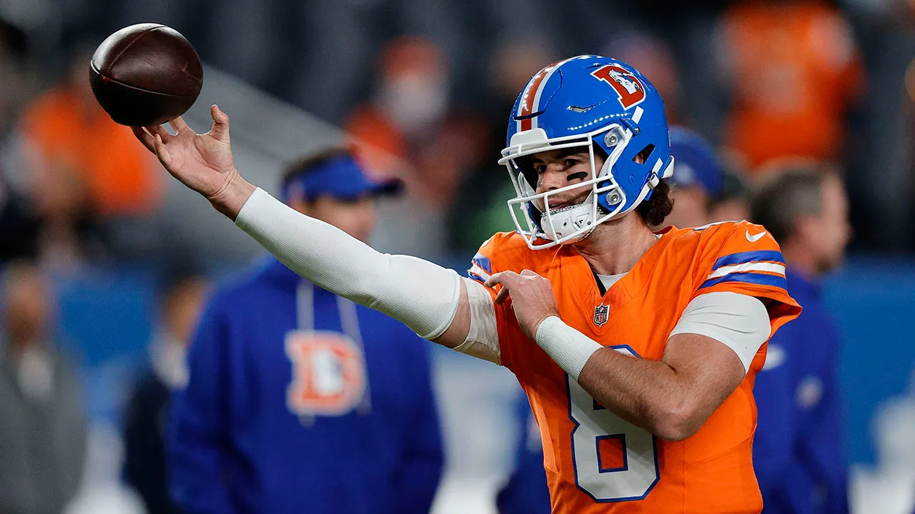 Broncos' Sean Payton supports Jarrett Stidham