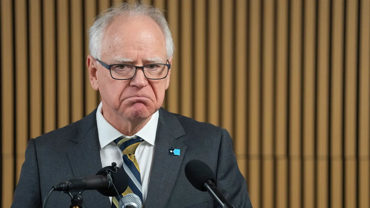 Bruce Pearl holds Democrats responsible for escalating tensions surrounding events in Minnesota.