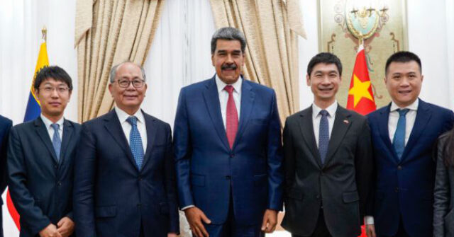 China 'Greatly Surprised' by Maduro's Arrest Shortly After Dispatching Diplomats to Venezuela