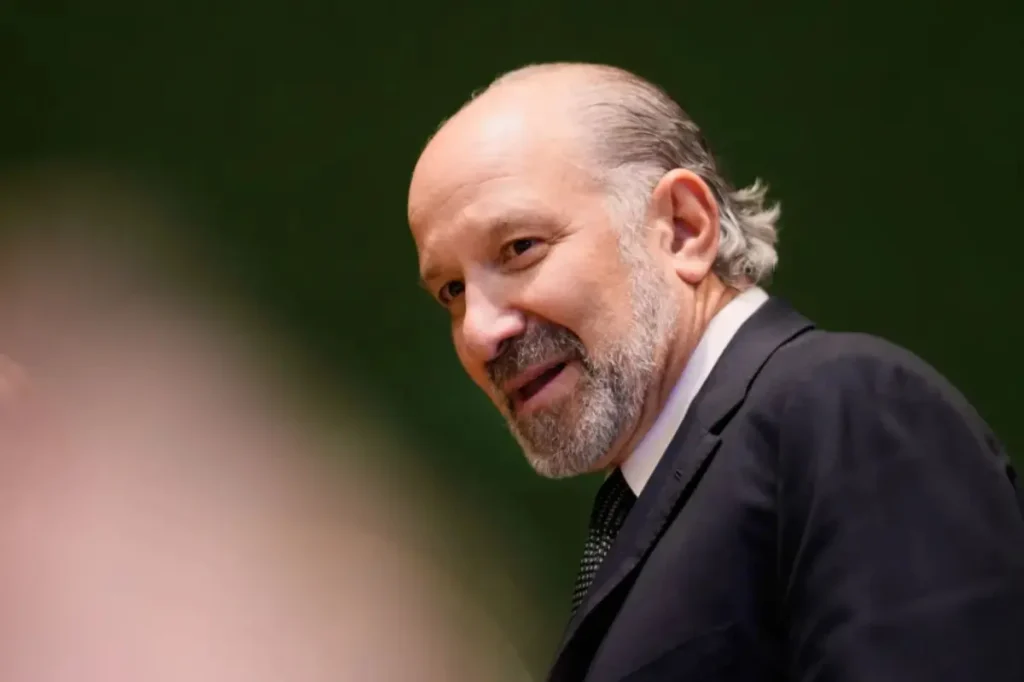 Commerce Secretary Howard Lutnick went to Epstein's 'Pedo Island', emails made public by the DOJ show