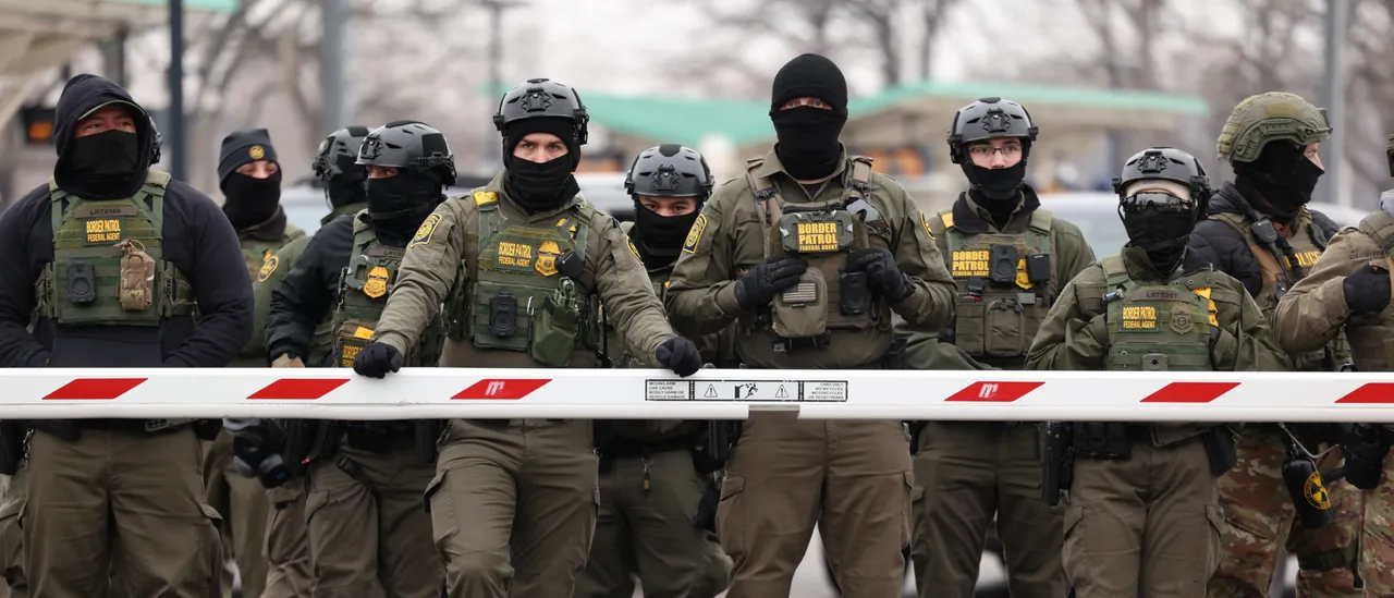 Court Stops Order Restricting ICE Methods