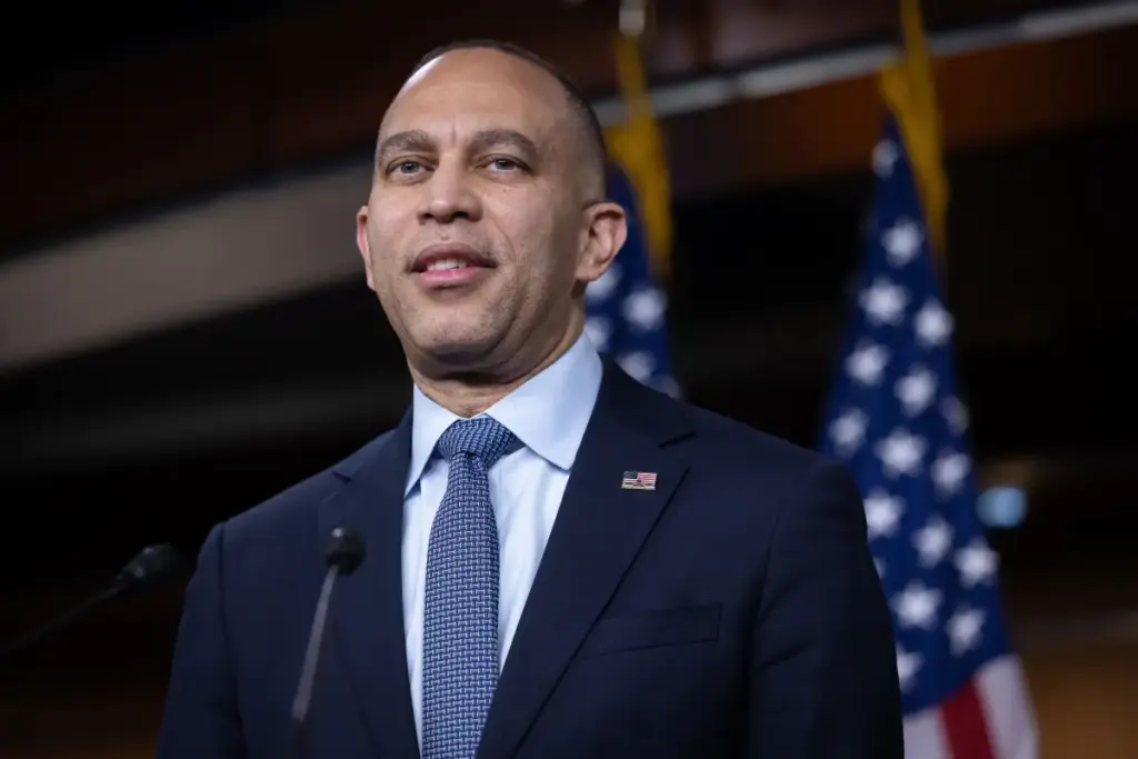 Court decision in NYC district may advance Hakeem Jeffries' chances for House Speaker position