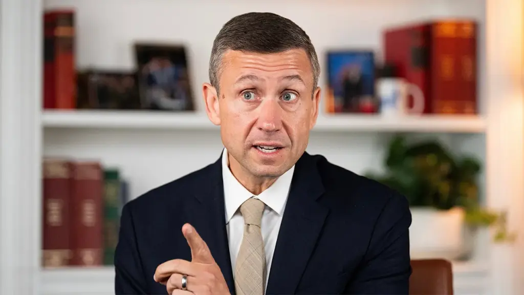 DNC Chair Ken Martin likens Trump's America to Iran's theocratic government.