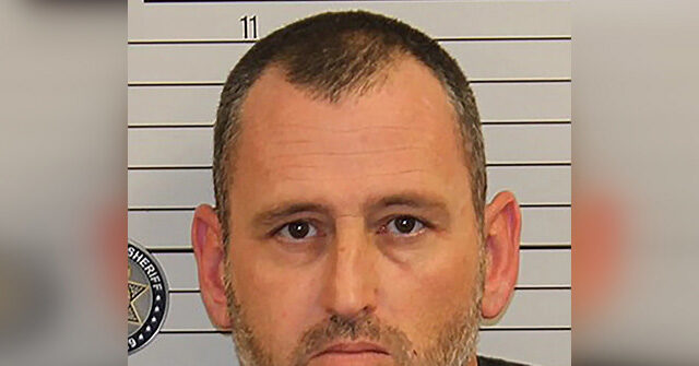 Deacon Taken into Custody After Discovering Nude Photos of 15-Year-Old Babysitter on Phone