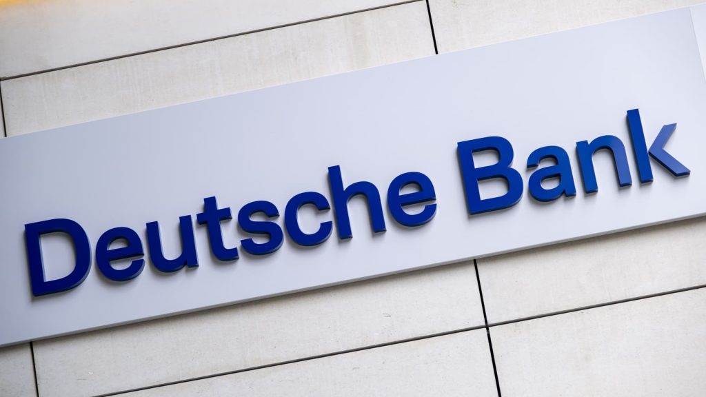 Deutsche Bank surpasses profit predictions in fourth-quarter results.