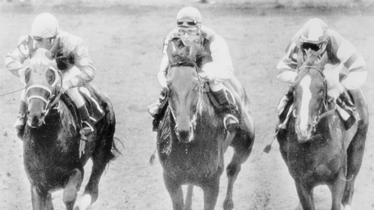 Diane Crump, the first woman to ride in the Kentucky Derby, passes away at 77