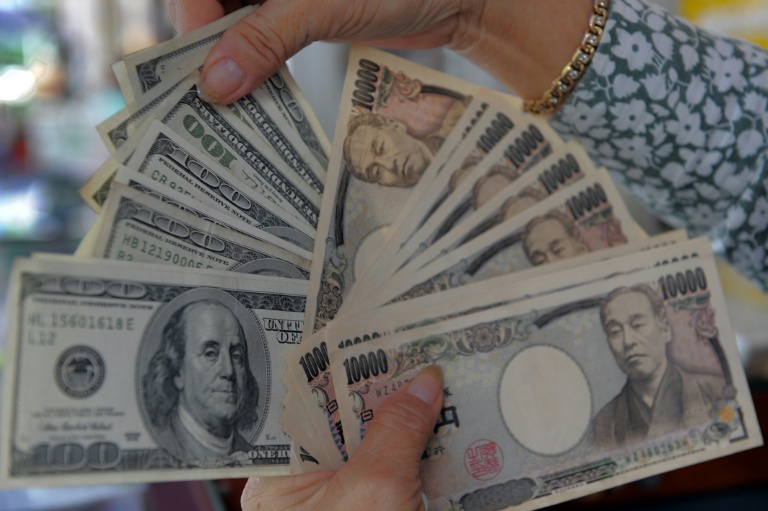 Dollar declines amid discussions of yen intervention, gold surpasses $5,000