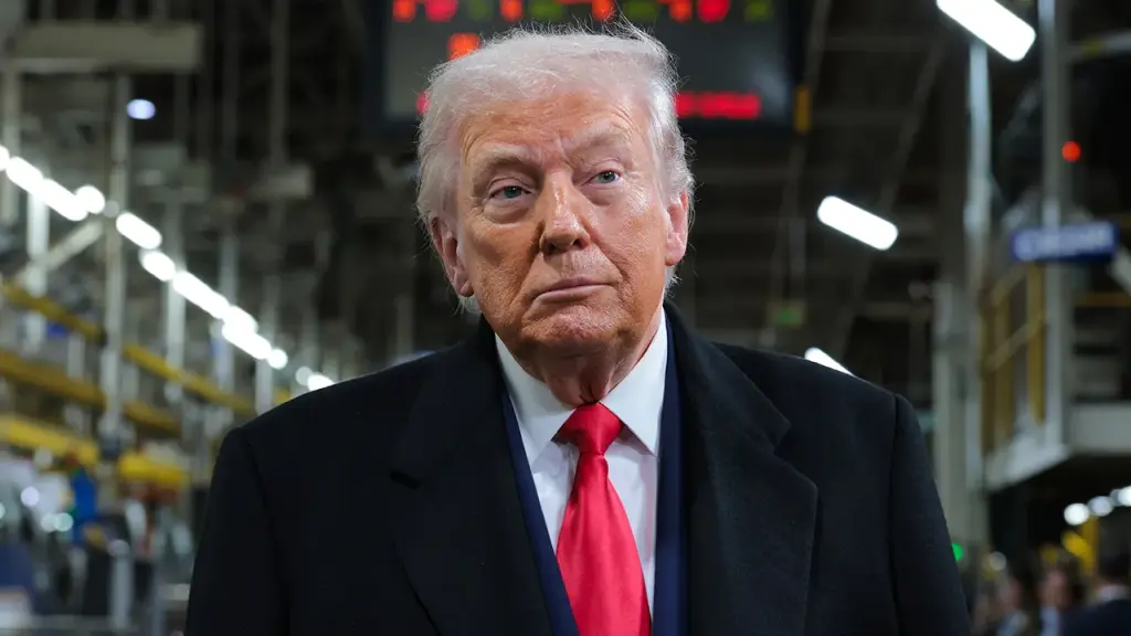 Donald Trump maintains pressure in his pursuit of acquiring Greenland