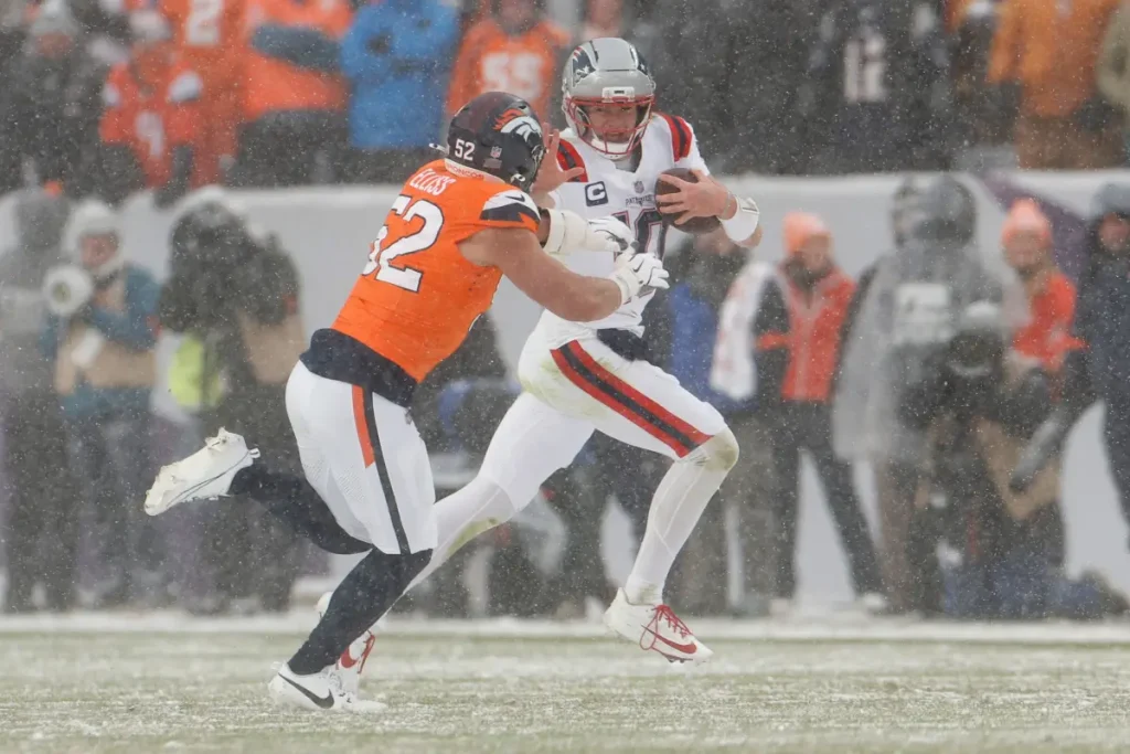 Drake Maye made an unexpected move on the play that secured the Patriots' spot in Super Bowl 2026.