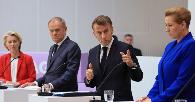 Europeans Warn of Delaying Trade Deal Due to Trump's Greenland Tariffs