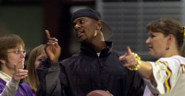 Ex-Viking Jack Brewer Claims He Has Seen the Results of Fraud in Minnesota