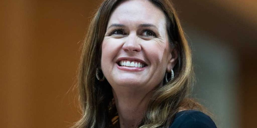 Exclusive: 'Anti-China actions' yield major rewards &mdash; Governor Sanders and Arkansas receive top marks for defeating CCP land acquisitions