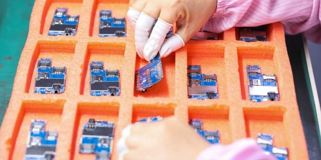 Exploring China's strategy to surpass the US in major technology for the long term