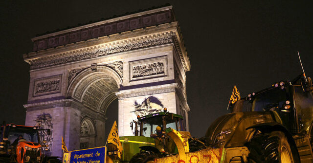 Farmers Surpass Police in Paris