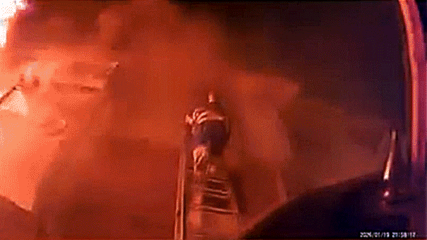 Firefighters in Michigan save child and adults from apartment fire
