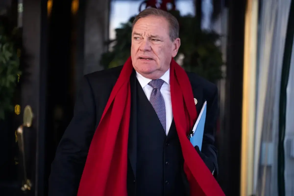 Florida Representative Neal Dunn declares his retirement from Congress.