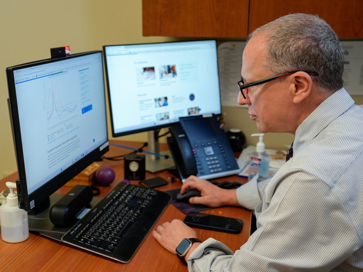 Flu cases increase in Pennsylvania, overwhelming emergency rooms and resulting in numerous fatalities